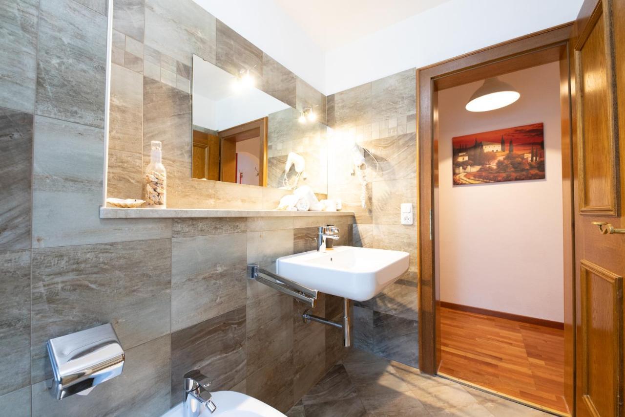 Kleeblatt Apartment การ์มิช-พาร์เทนเคียร์เชน ภายนอก รูปภาพ